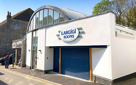 Largigi Rooms, Close To The Beach And Town Centre, Parking Available